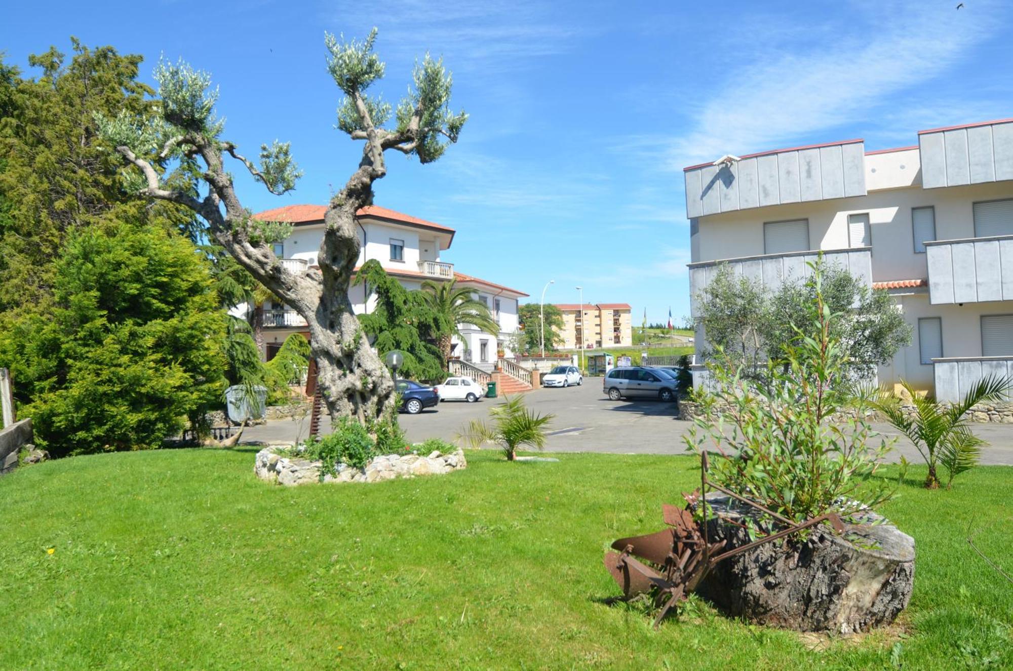 Hotel Toscano Tarsia Exterior photo