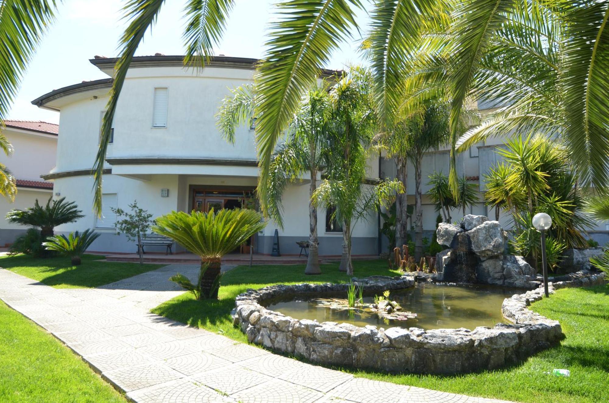 Hotel Toscano Tarsia Exterior photo