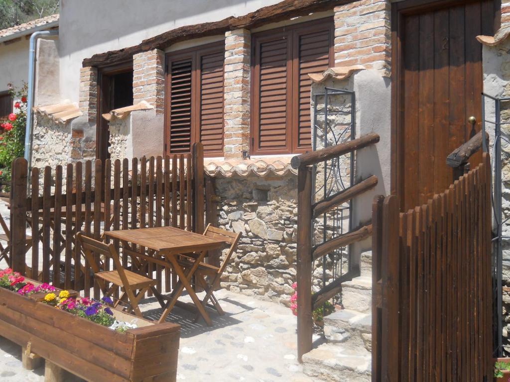 Hotel Toscano Tarsia Exterior photo